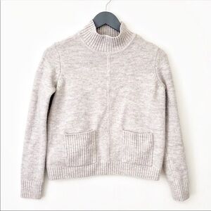 3/$25 🙌🏼 Marled Heathered Gray Turtleneck Sweater S